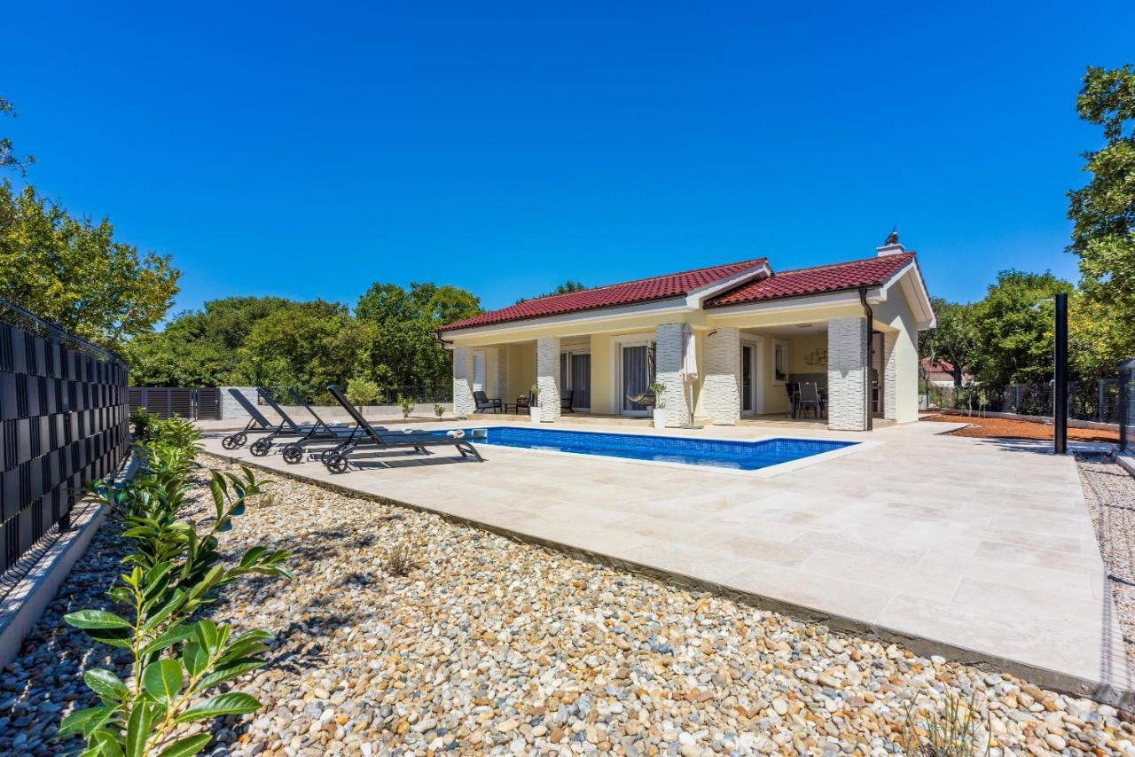 Villa Una Muraj Bagian luar foto
